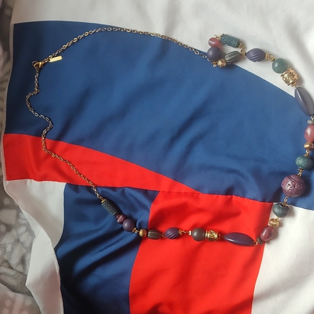 Multicolor Beaded Necklace - Picture 6 of 6